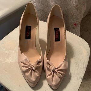 Vintage Roxy Women's Pink Bow Heels
